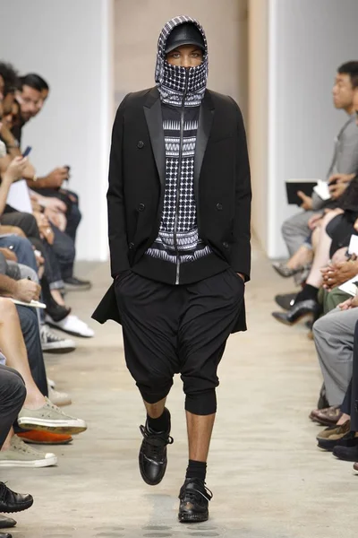 Look 21